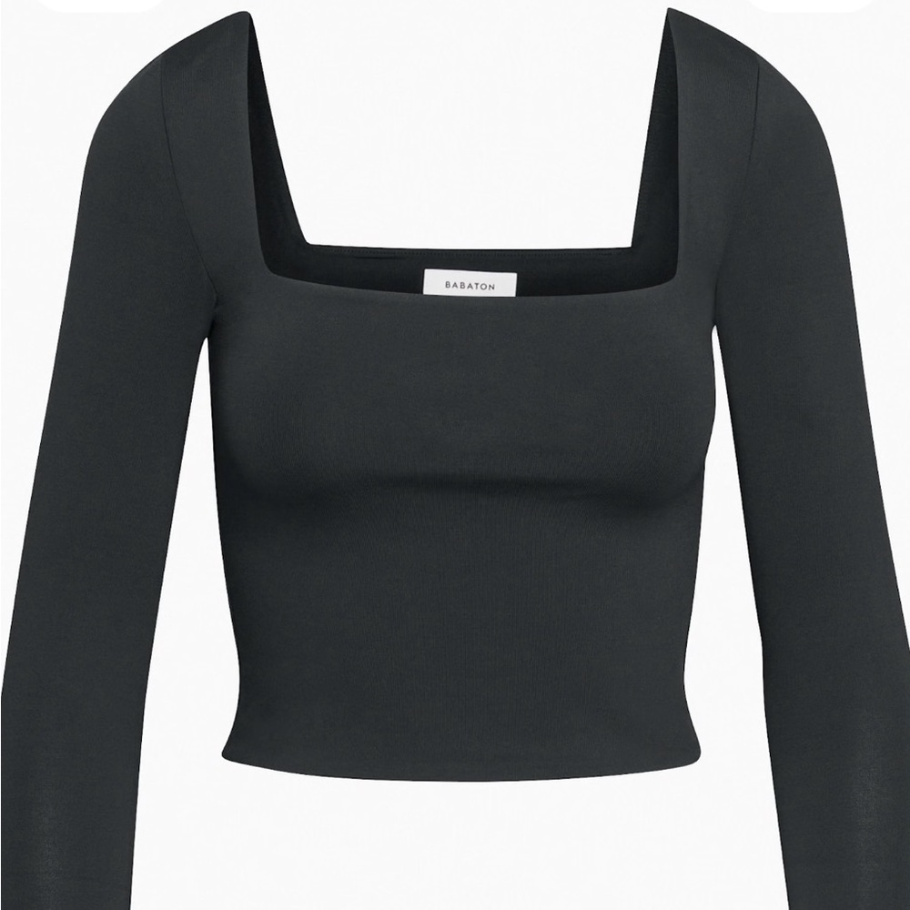 NWT Aritzia Babaton Square Neck Crop Top